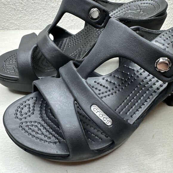 CROCS CYPRUS V HEELED SANDALS - Picture 5 of 7